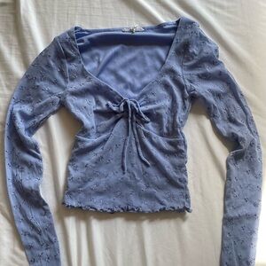 Tilly's Gray Long Sleeve Crop Blouse with Tie Front